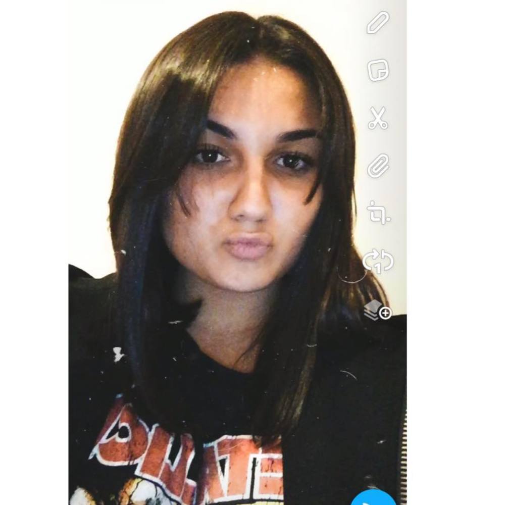 Meet your Posher, Lea